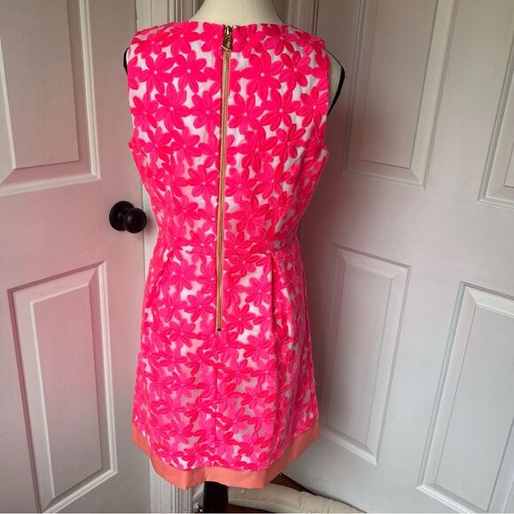 NWOT SAIL TO SABLE STS Neon Pink Floral Overlay Dress - Size 6 - Picture 3 of 6